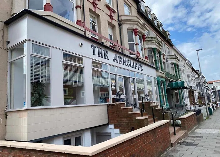 The Arncliff Hotel Blackpool